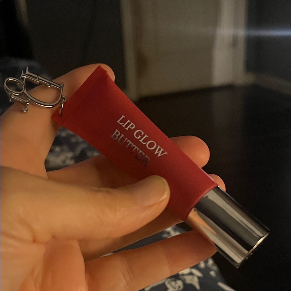 Dior Lip Glow Butter - Vibrant Red